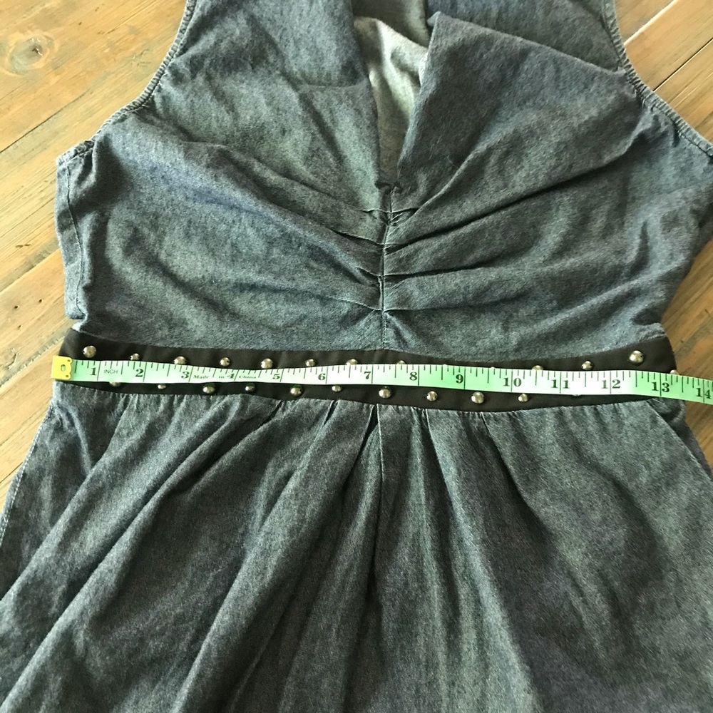 BCBGeneration size 4 sleeveless chambray dress - Picture 14 of 16